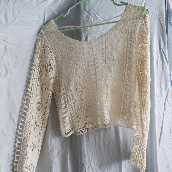Boho long-sleeve top - Picture 2 of 6